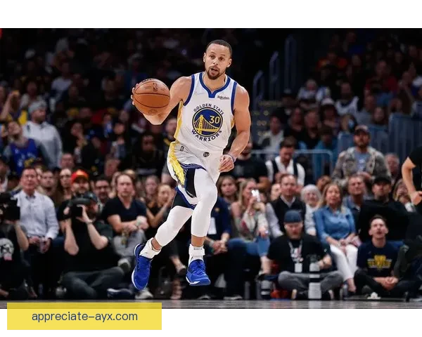 勇士队连胜势头强劲新赛季冲冠前景引热议联盟格局生变再掀高潮